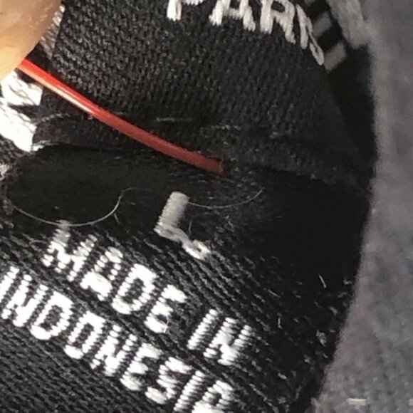 Karl Langerfeld Paris Peephole Back Black Floral Blouse Size L - Picture 4 of 5